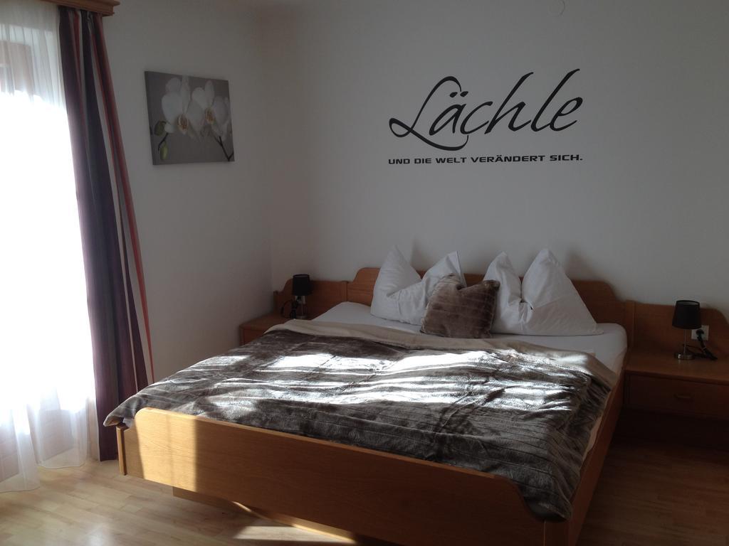 Gaestehaus Schwed Wagrain Habitación foto
