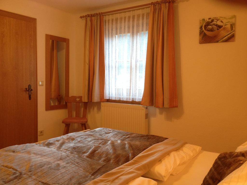 Gaestehaus Schwed Wagrain Habitación foto